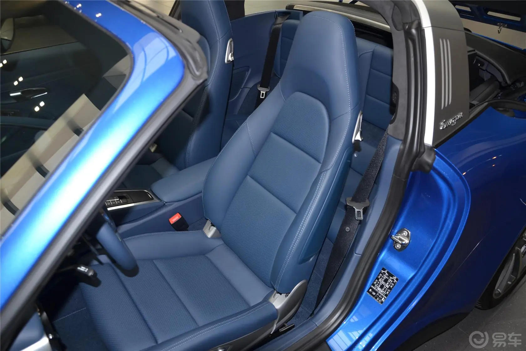 保时捷911Targa 4 3.4L驾驶员座椅