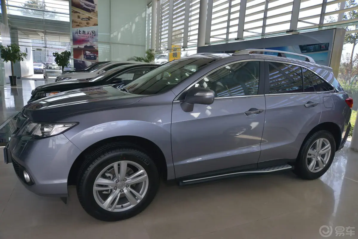 讴歌RDX(进口)3.5L V6外观