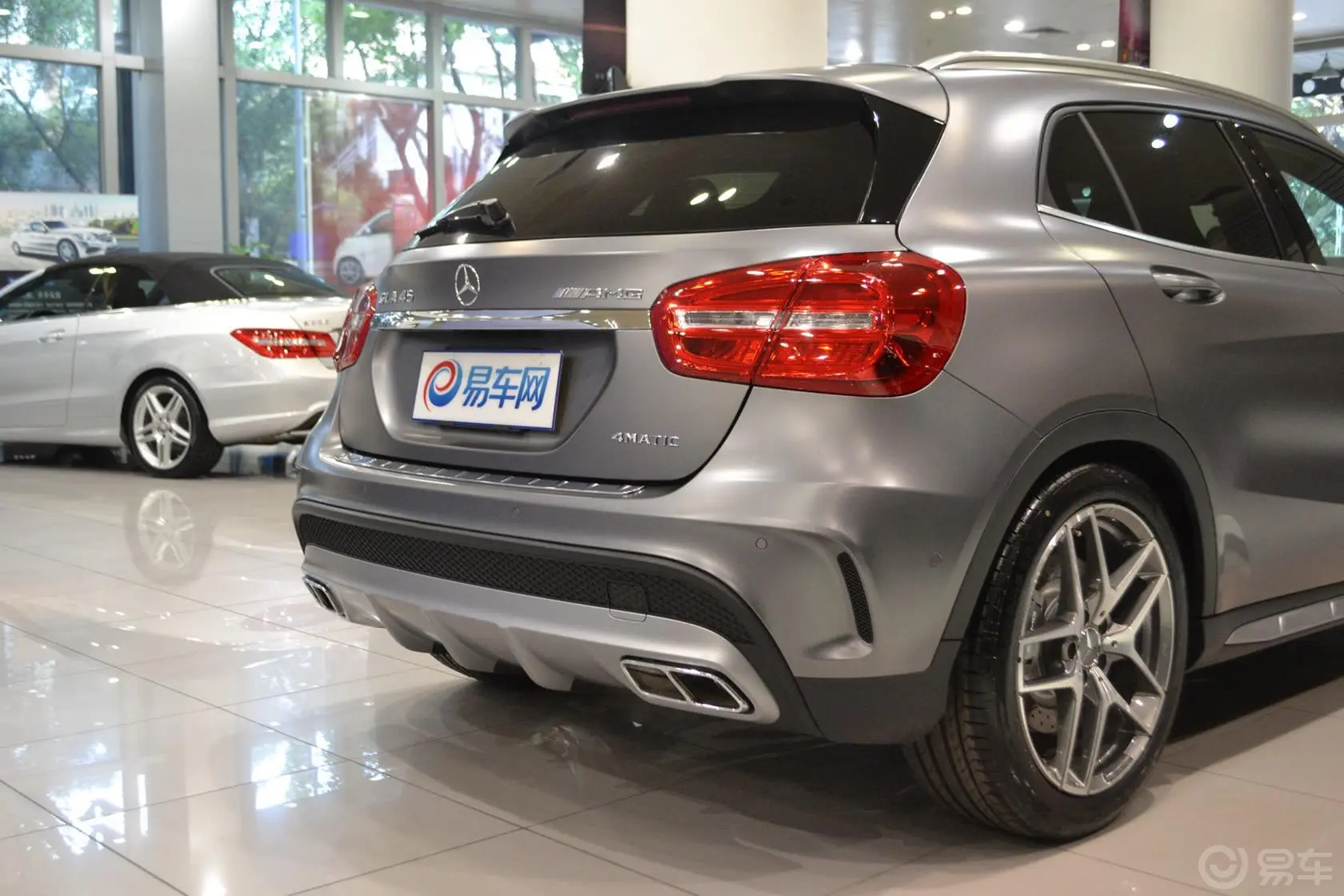 奔驰GLA AMGGLA 45 AMG 4MATIC车尾局部