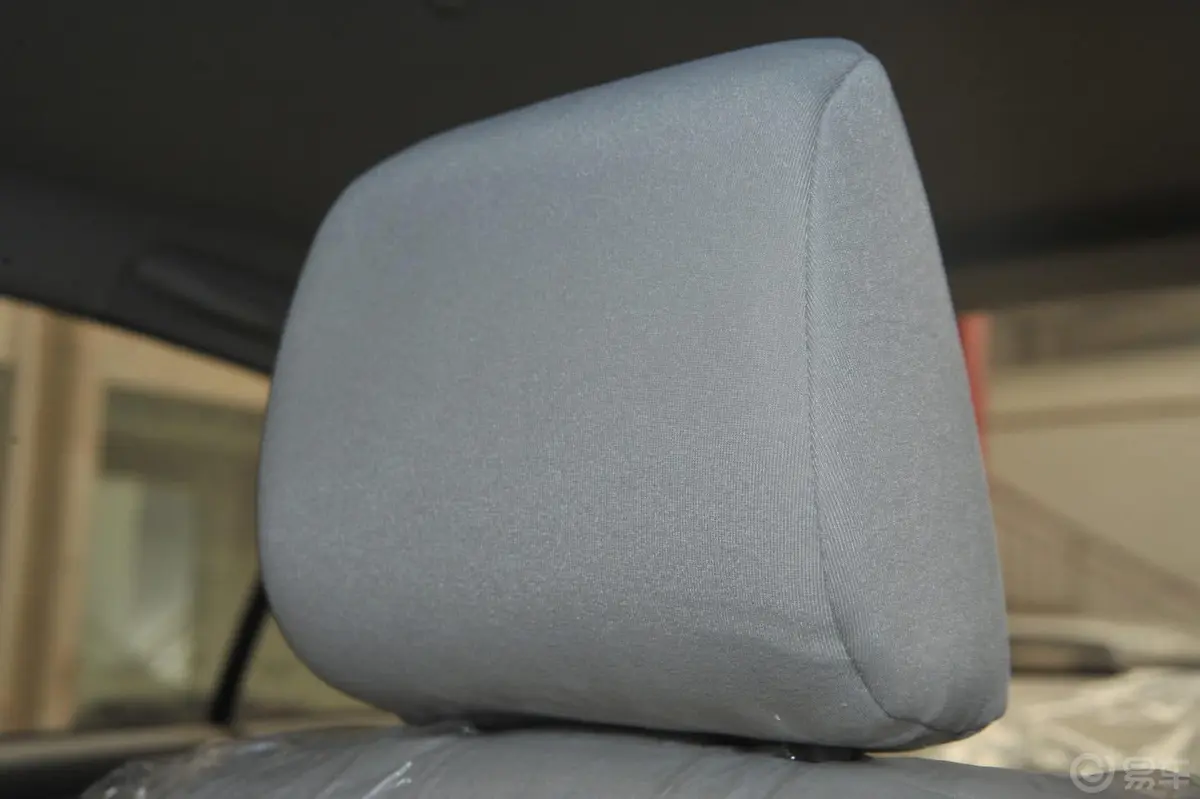 夏利N51.3L 舒适版驾驶员头枕