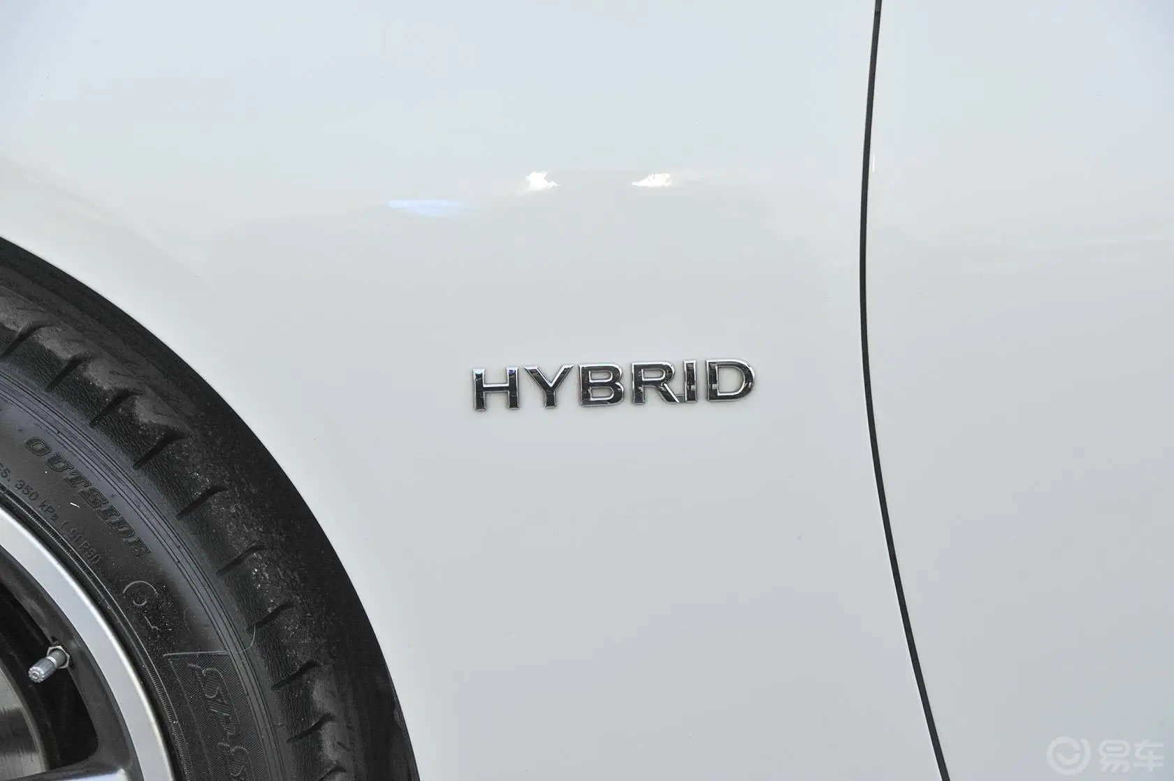 英菲尼迪Q50Hybrid 豪华运动版外观