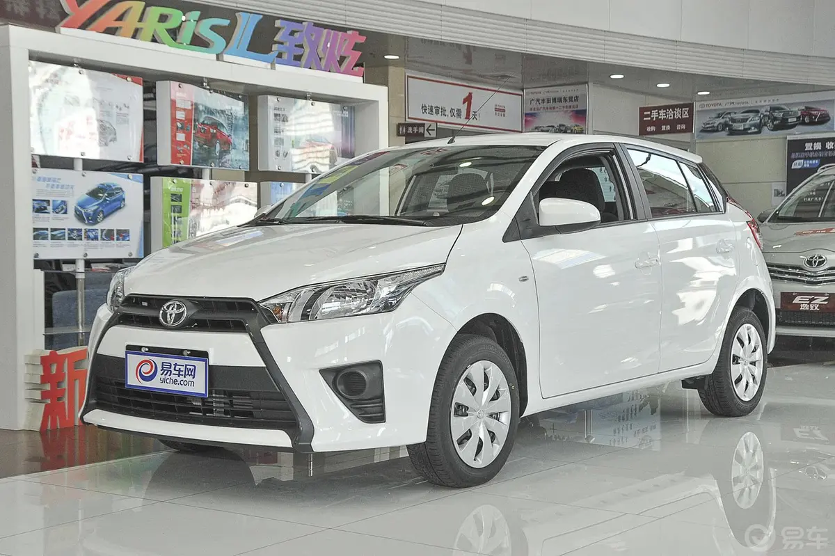 YARiS L 致炫1.3L 自动 魅动版外观