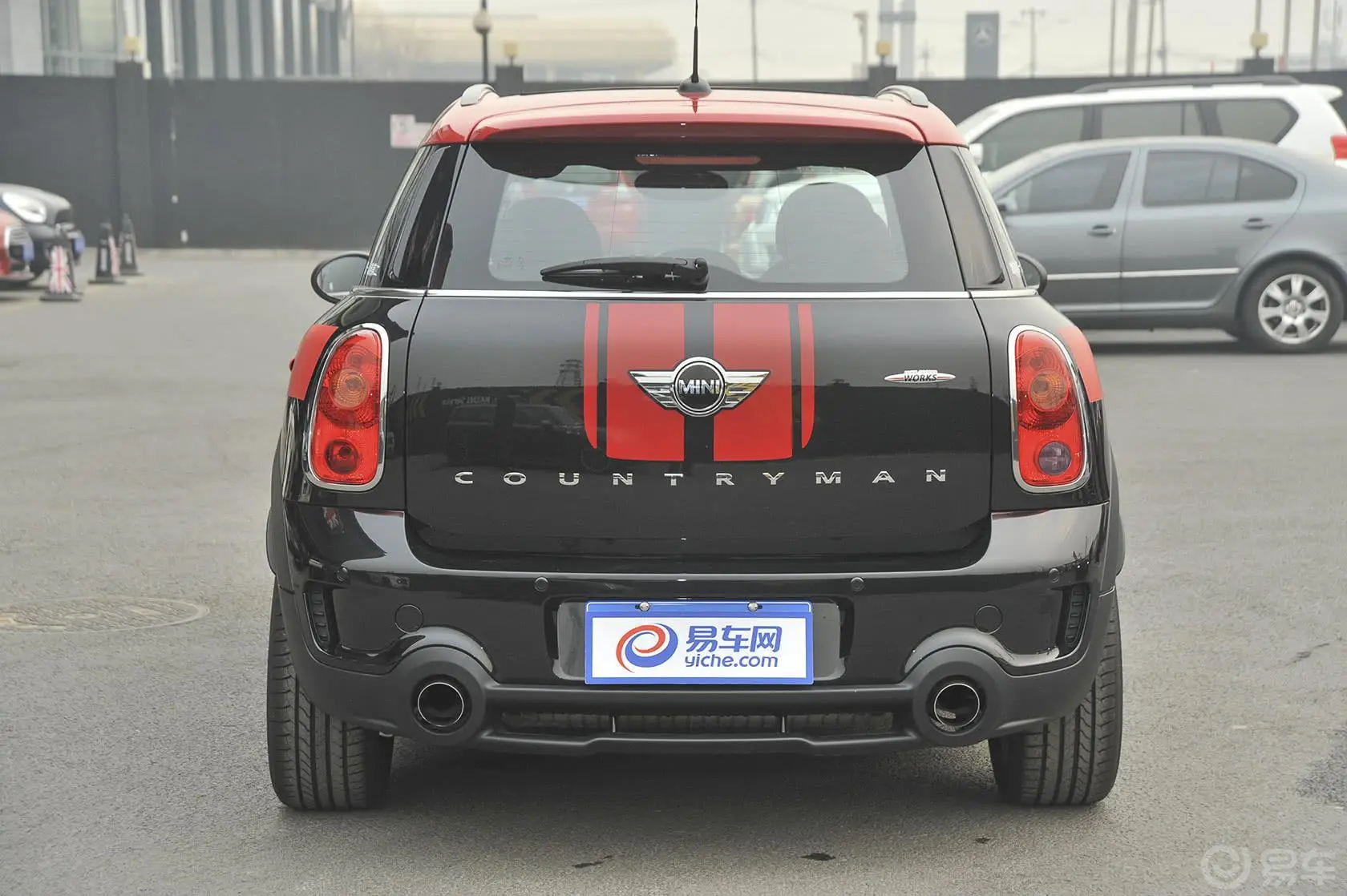 MINI JCW COUNTRYMAN1.6T JCW All 4正后水平