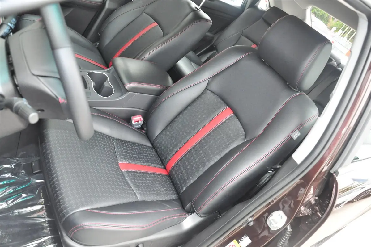 比亚迪S72.0TID 手自一体 尊贵型 7座驾驶员座椅