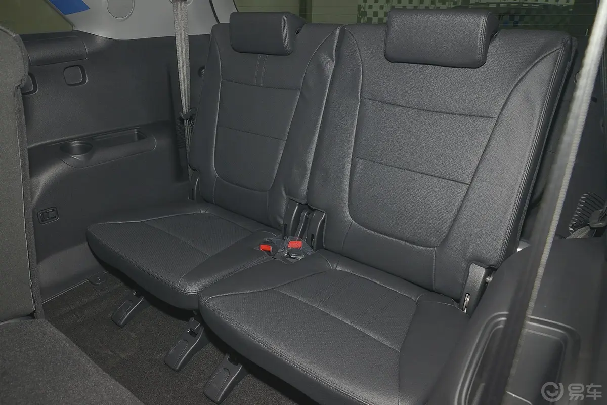 索兰托2.2L 柴油 豪华版 七座驾驶员座椅