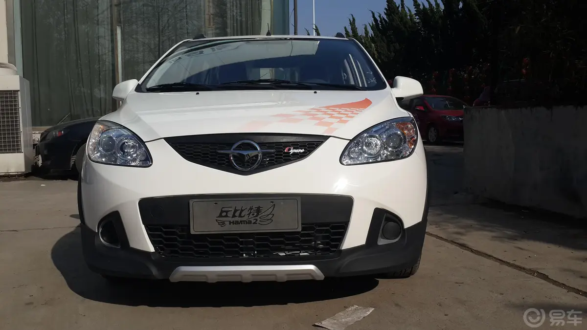 丘比特1.3L MT GL Csport 青葱型外观