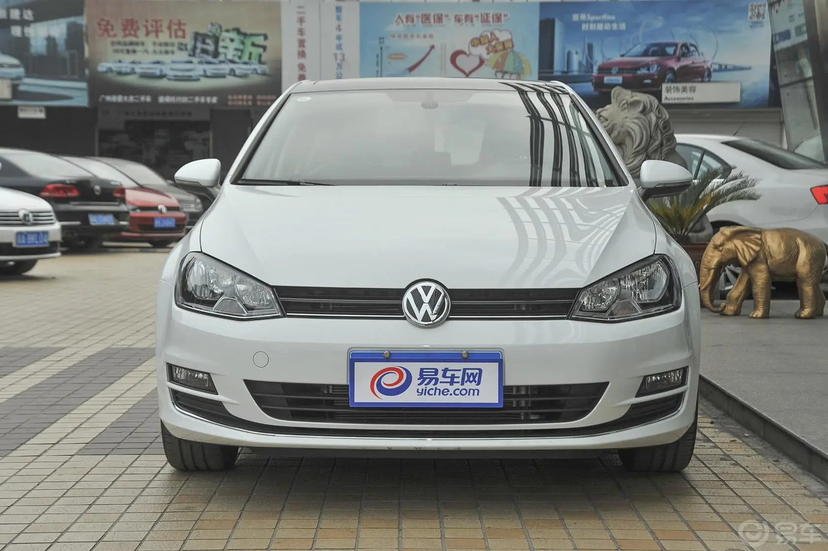 高尔夫1.4TSI 自动豪华型正前水平