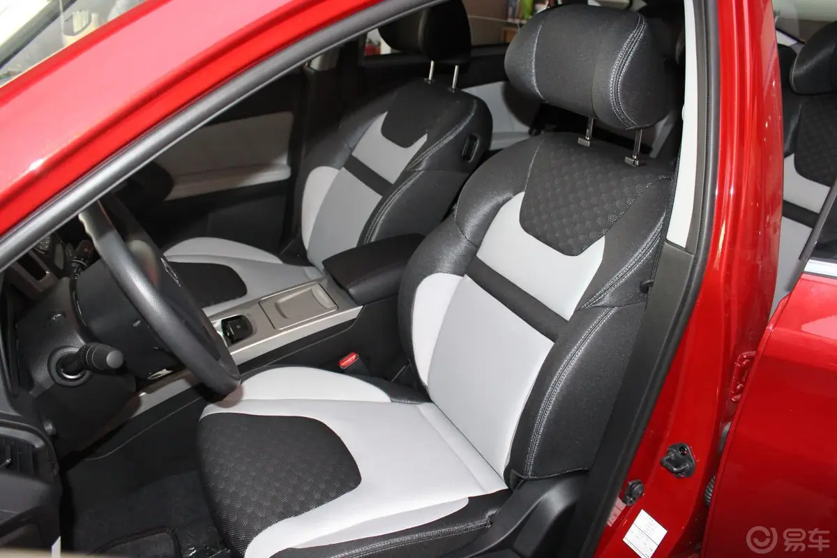优6 SUV1.8T 魅力型驾驶员座椅