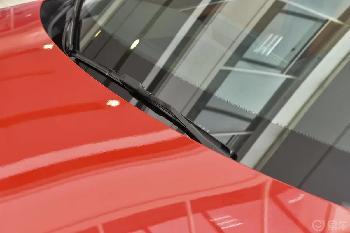 宝马4系四门轿跑车 420i 设计套装型雨刷器（前）