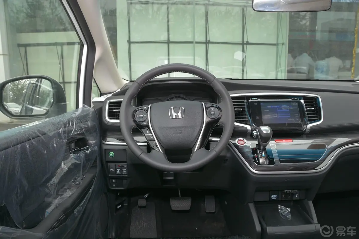 奥德赛改款 2.4L 自动 智酷版驾驶位区域