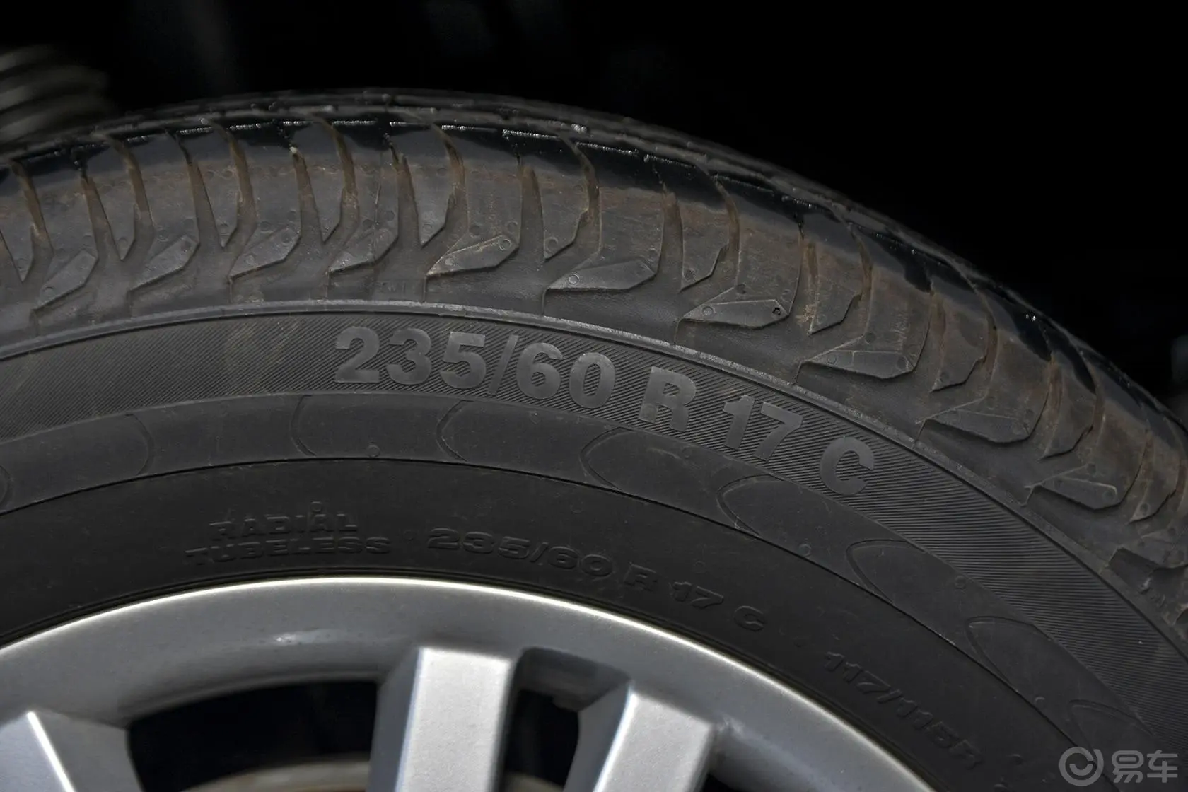 凌特(进口)3.5L 自动 7座 欧规版轮胎规格