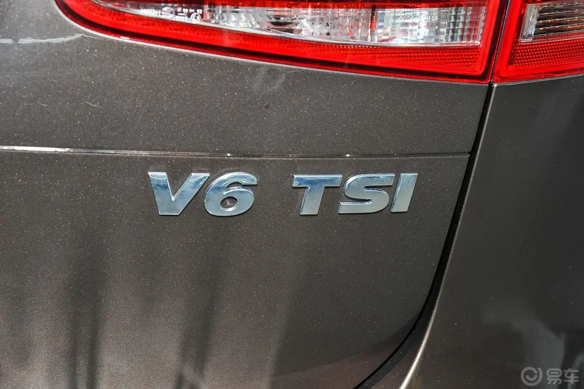途锐V6 TSI 高配型外观