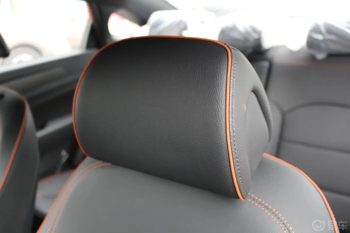 索纳塔1.6T 自动 GLX 领先型+安全包驾驶员头枕