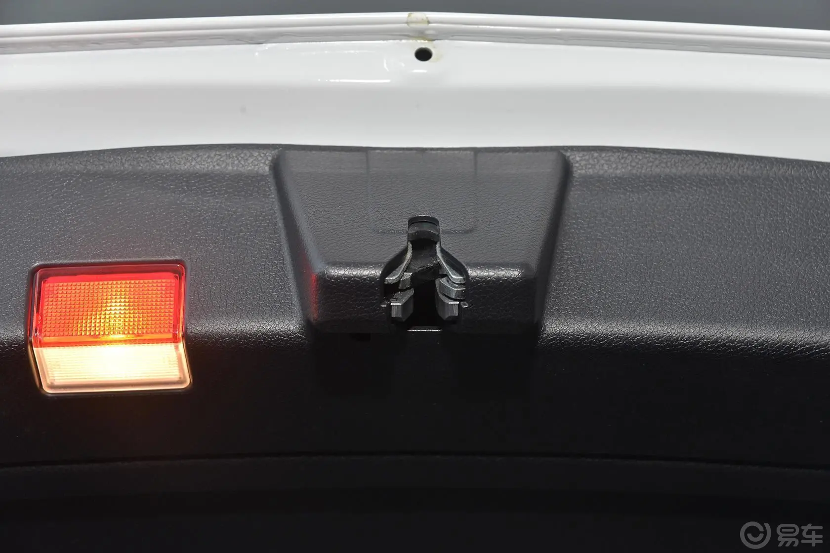 奔驰GLK级GLK 300 3.0L 自动 豪华型 极致版空间