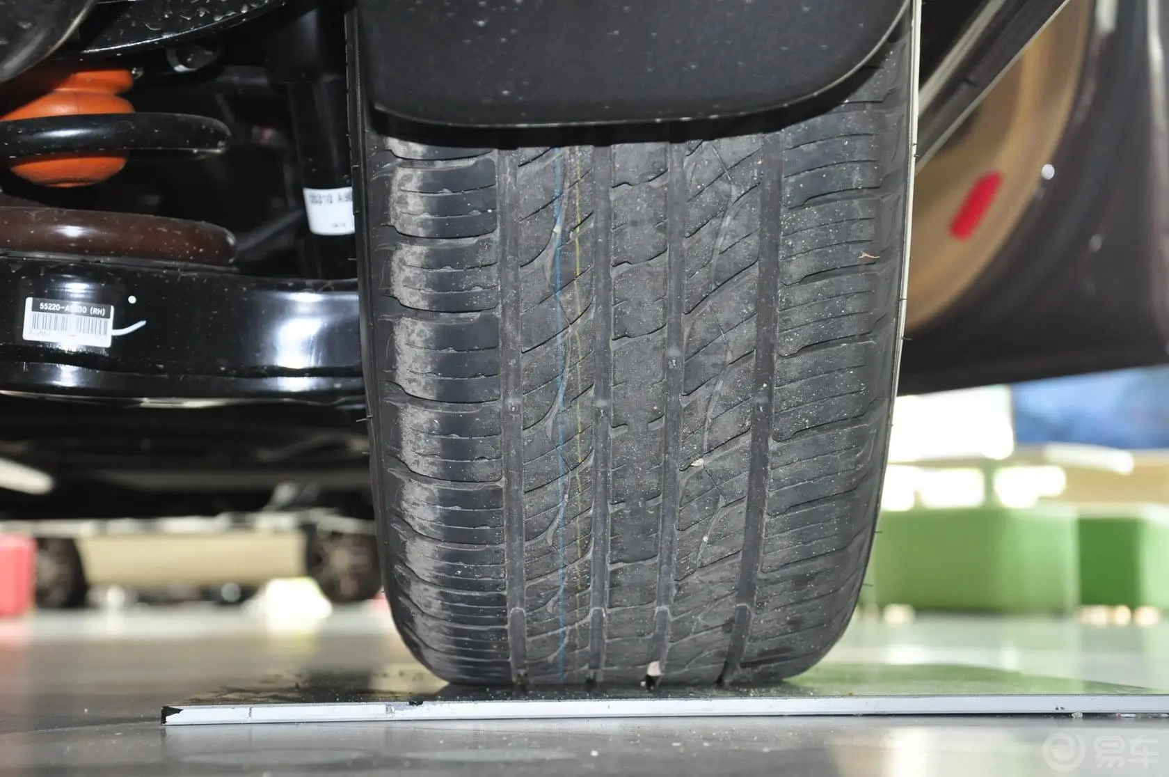 嘉华(进口)2.2TD 自动 柴油豪华版轮胎花纹