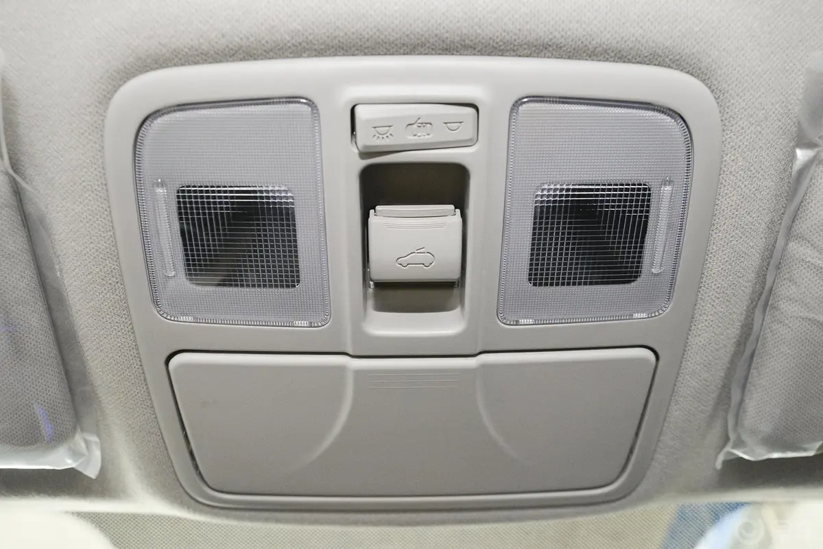 现代ix352.0L GL 自动 两驱 舒适型 国IV前排车顶中央控制区