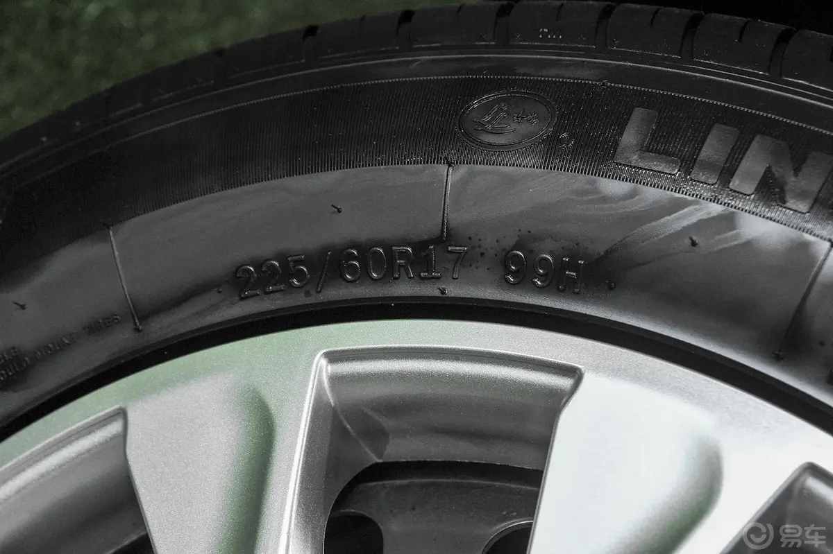吉利GX7经典版 1.8L 手动 电商专供版 国Ⅳ轮胎规格