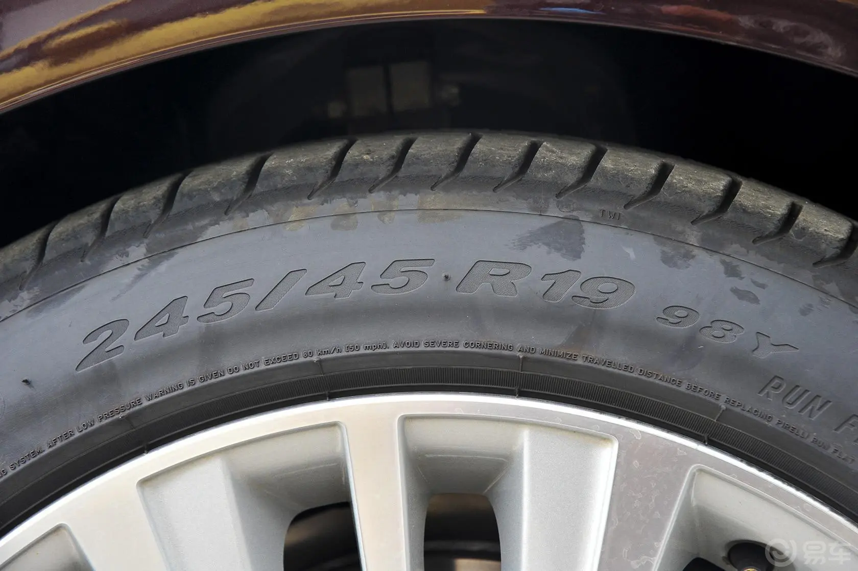 宝马5系GT528i 豪华型轮胎规格