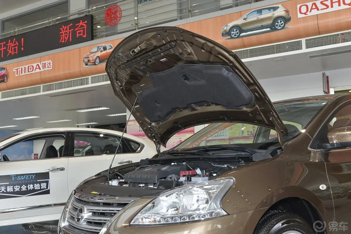 轩逸1.6L CVT XV 尊享版内饰