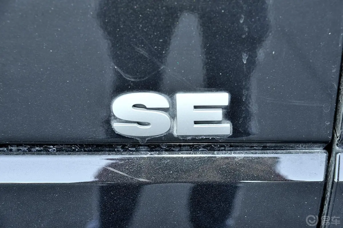 发现3.0 V6 SC SE 汽油版外观