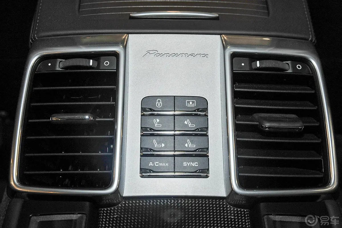 PanameraPanamera Turbo Executive 4.8T内饰