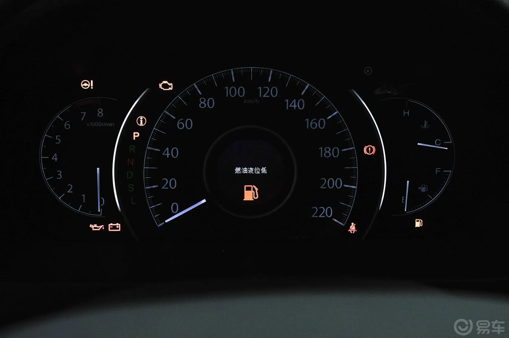 本田CR-V2.4L 两驱 豪华版仪表盘背光显示