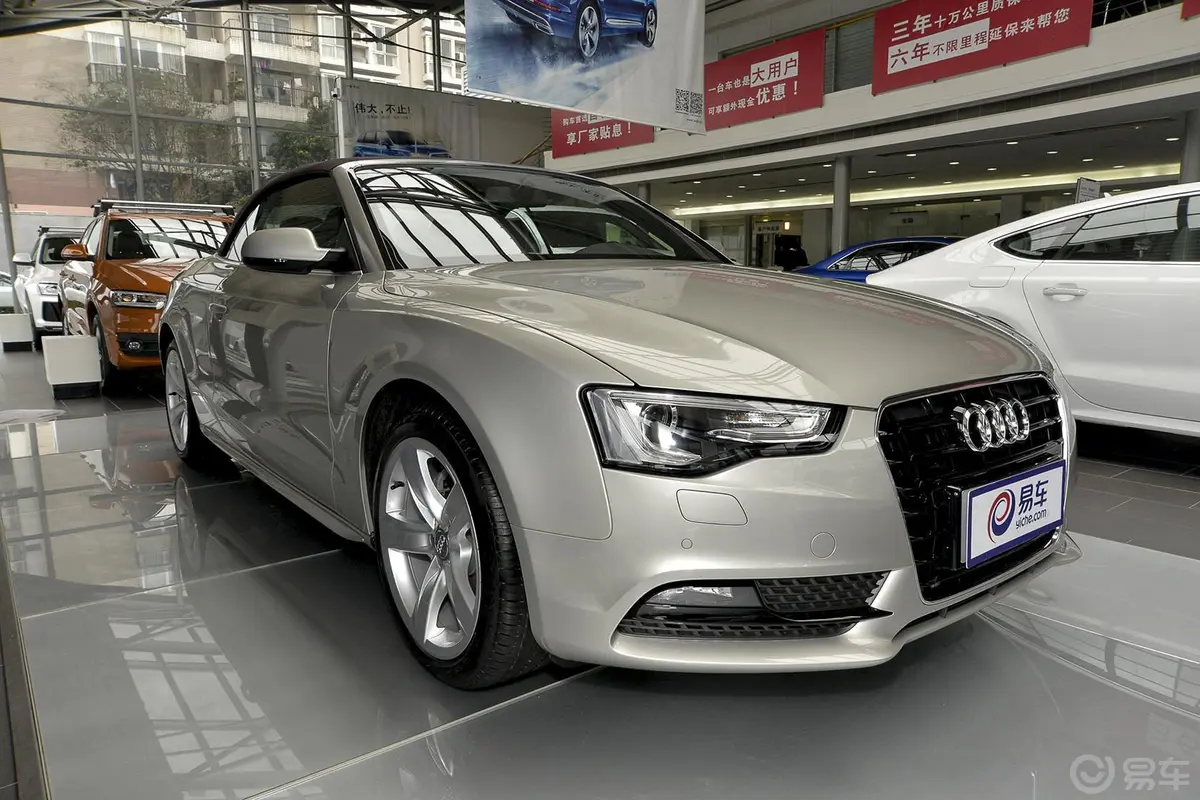 奥迪A5Cabriolet 45 TFSI 舒适型外观