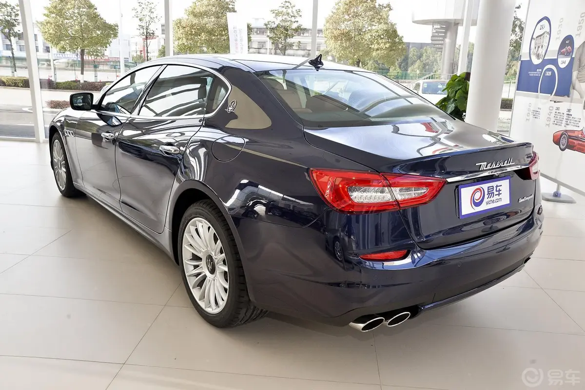 Quattroporte3.0T 四驱 标准型侧后45度车头向左水平