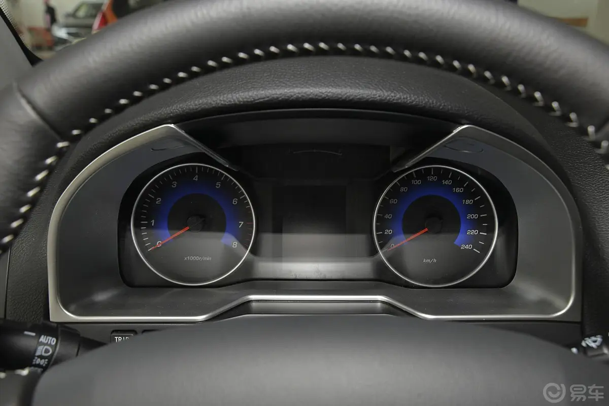 帝豪RS 1.5L CVT 向上版仪表盘