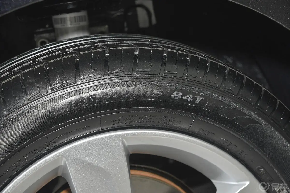 桑塔纳1.6L 自动 舒适版轮胎规格