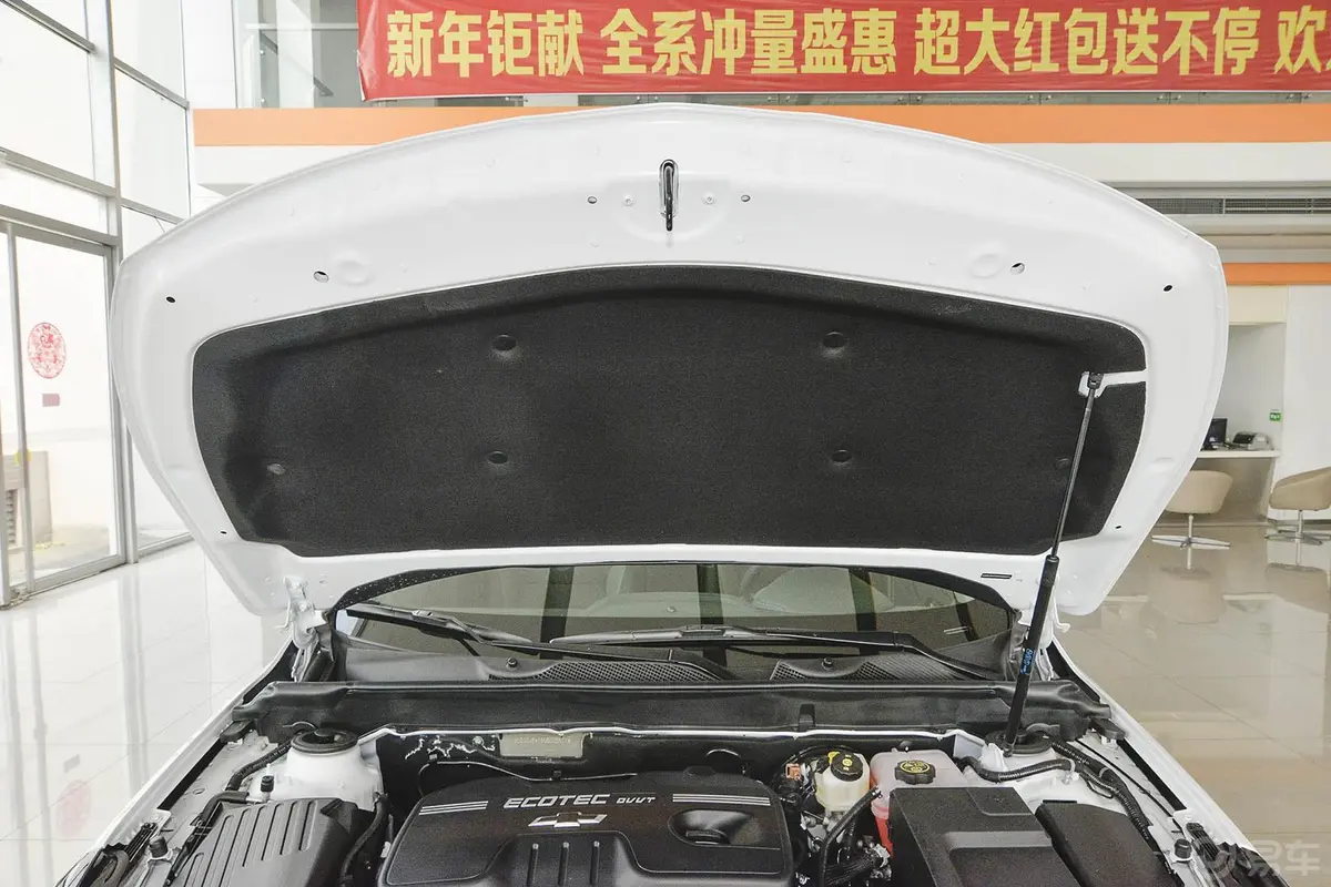 迈锐宝2.0L 手自一体 舒适版内饰