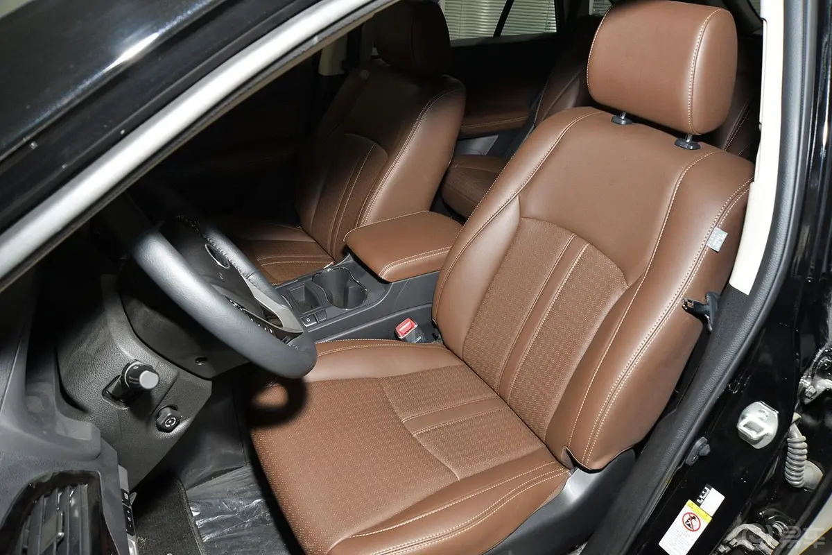 比亚迪S72.0TID 手自一体 旗舰型 7座 升级版驾驶员座椅