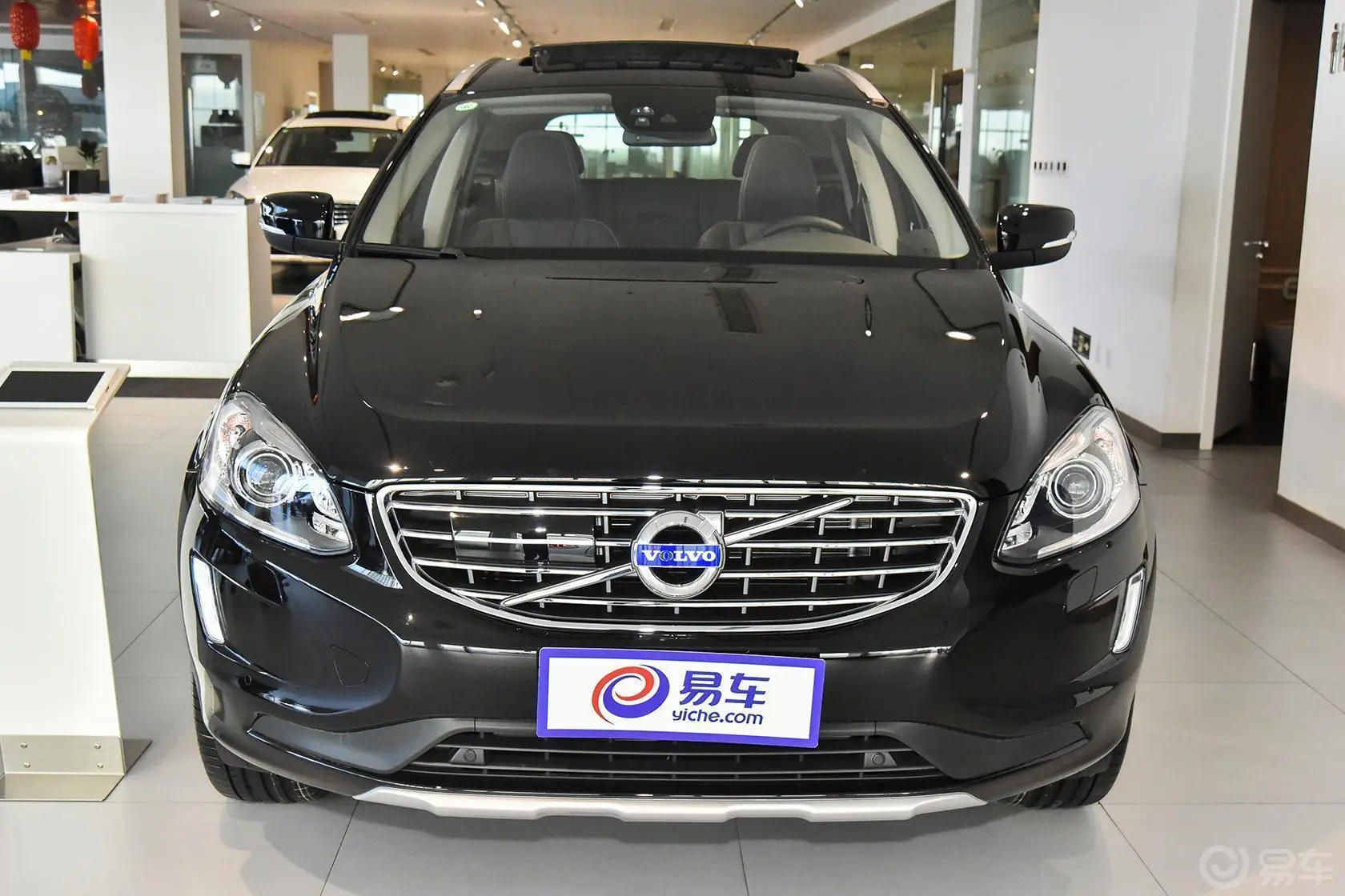 沃尔沃XC60T5 AWD 智远版正前水平