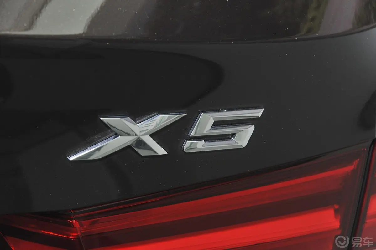 宝马X5(进口)xDrive35i 豪华型外观