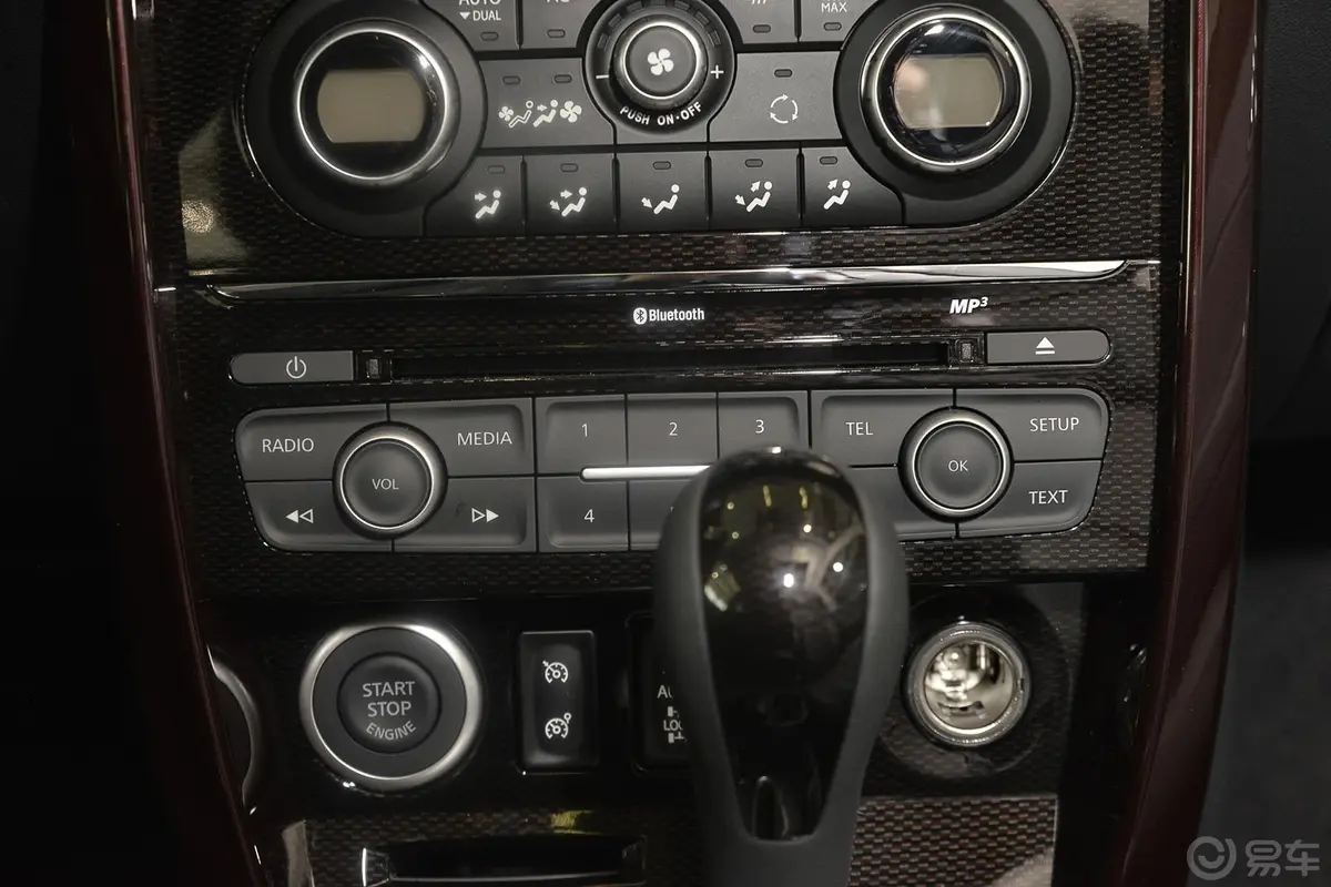 科雷傲(进口)2.5L 四驱 舒适运动版音响