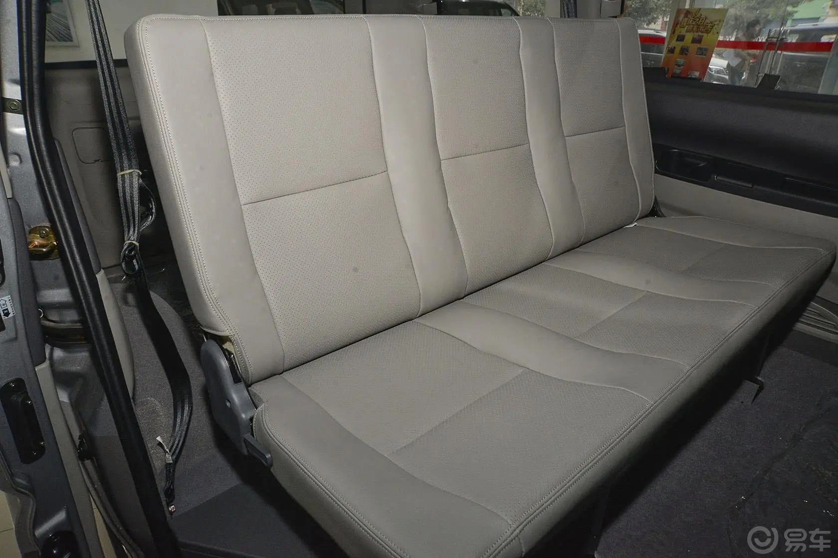 菱智M3 1.6L 手动 7座 舒适型 国四后排座椅