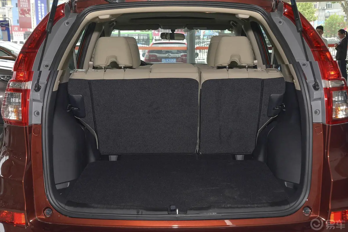本田CR-V2.0L 两驱 都市版行李箱空间