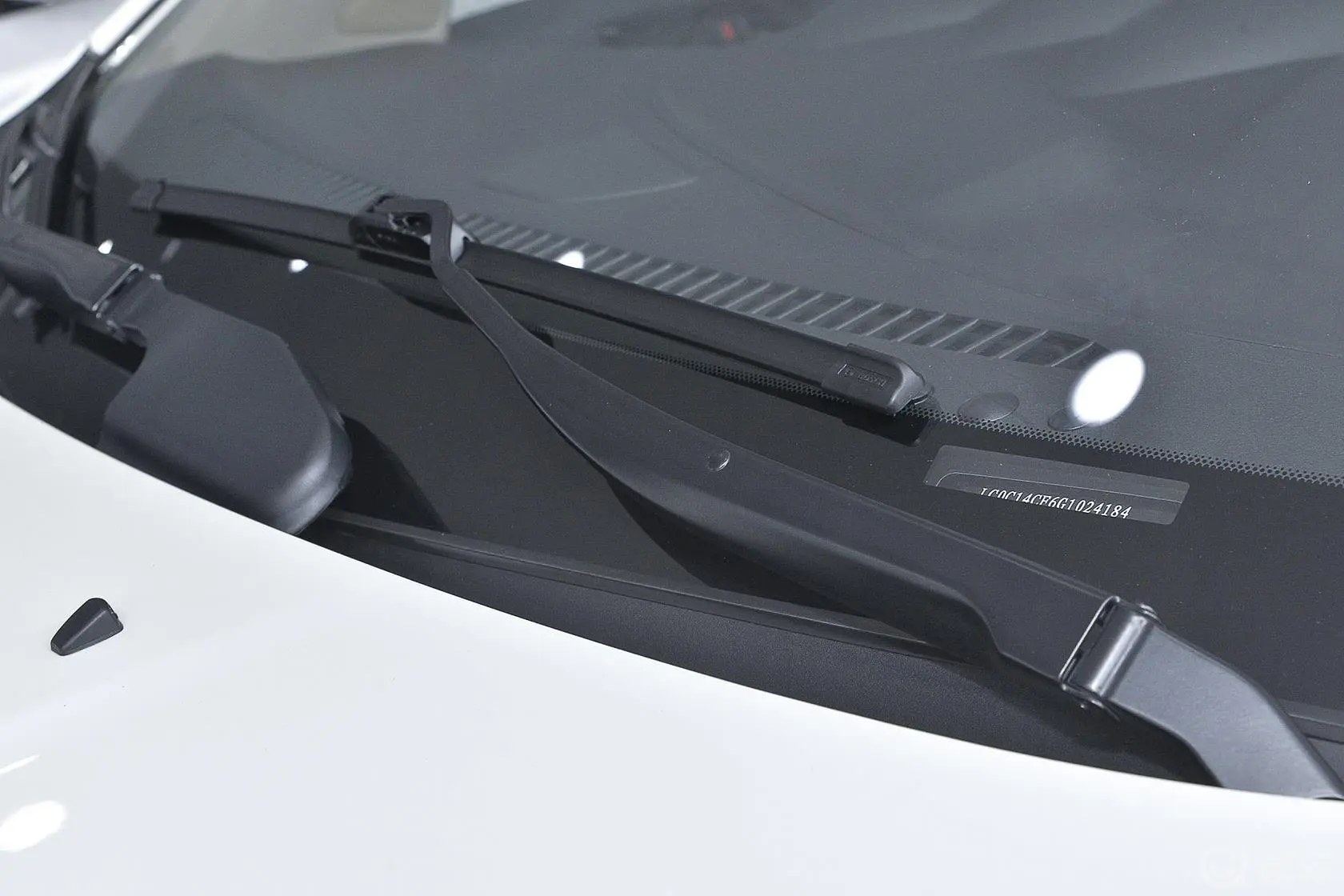 比亚迪S71.5T 手动 尊贵型 7座 升级版雨刷器（前）