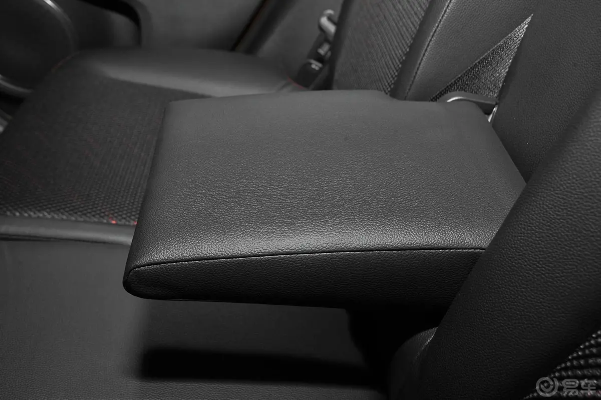 本田XR-V1.8L EXi 手动 舒适版座椅调节键