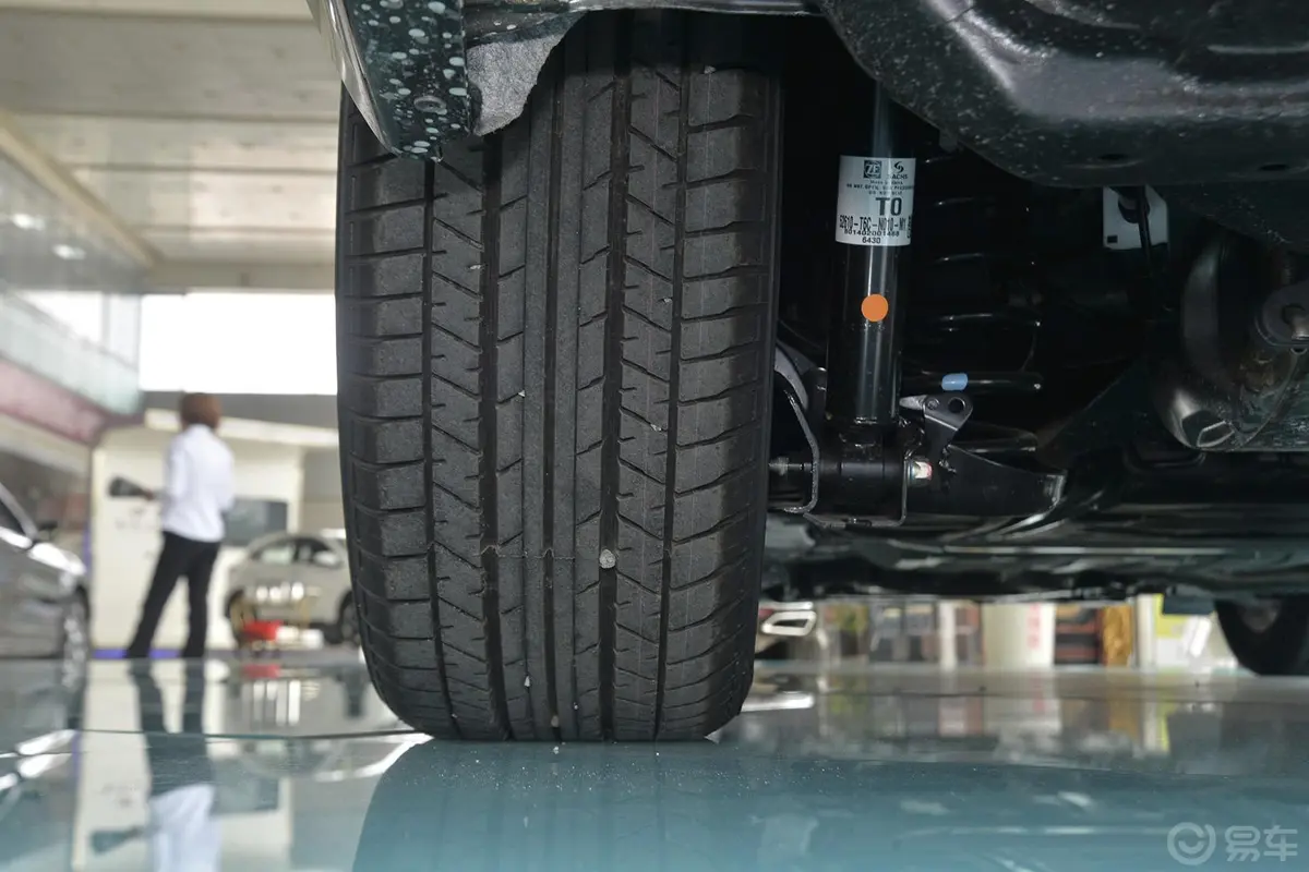 奥德赛改款 2.4L 自动 智享版轮胎花纹