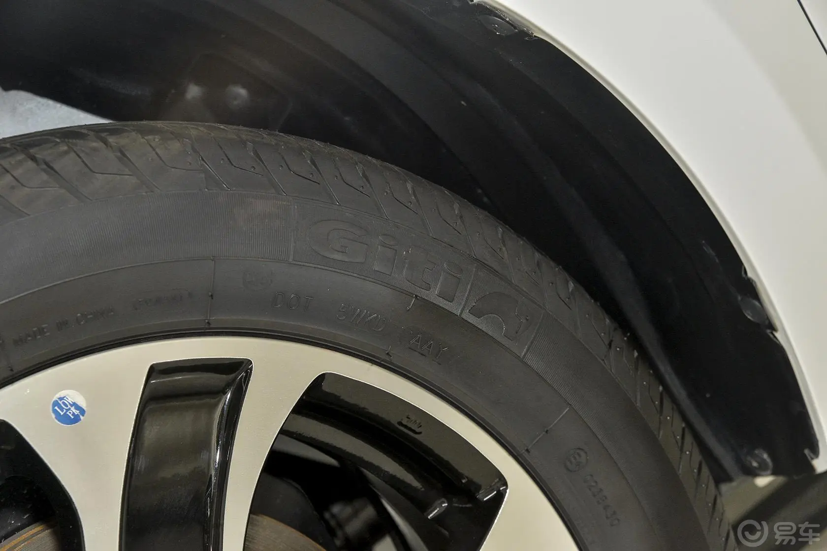 福美来F51.6L 手动 品尚型升级版轮胎规格