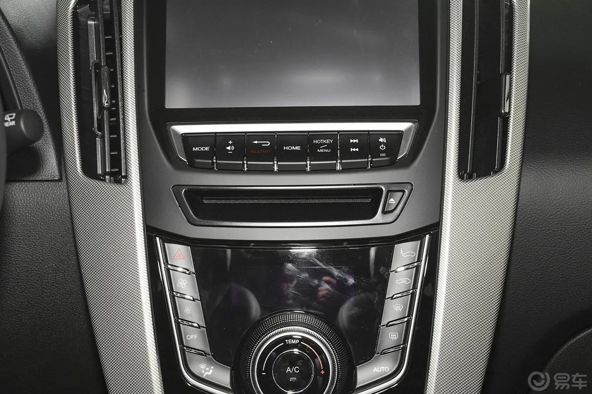 优6 SUV1.8T 自动 时尚升级型音响