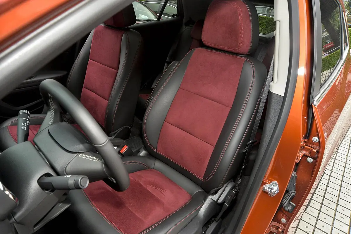 昂科拉18T 自动 四驱 全能旗舰型驾驶员座椅