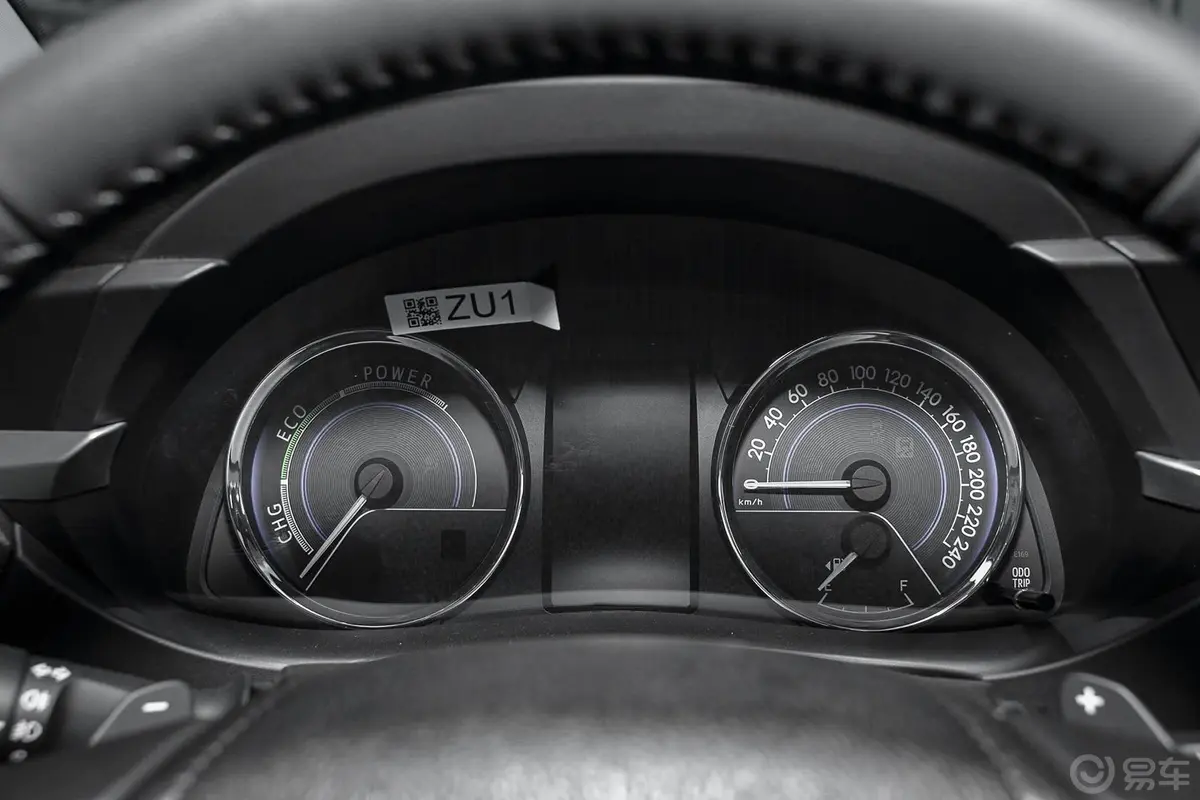卡罗拉双擎 1.8L CVT 豪华版仪表盘背光显示