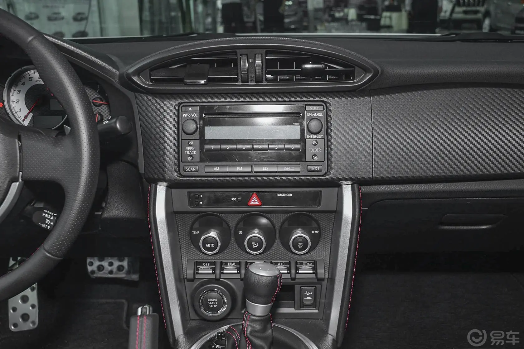 丰田862.0L 自动 豪华型中控台整体