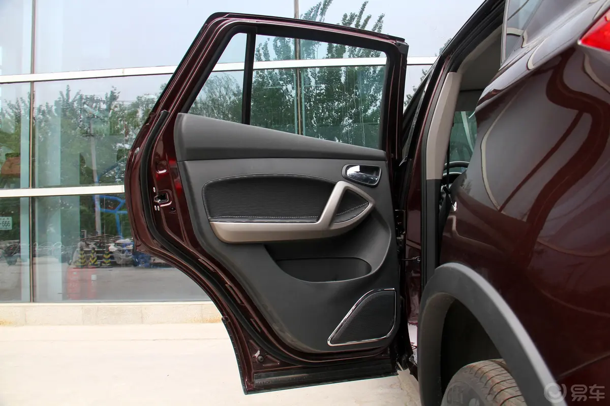 海马S5强动力版 1.6L 手动 舒适版驾驶员侧后车门