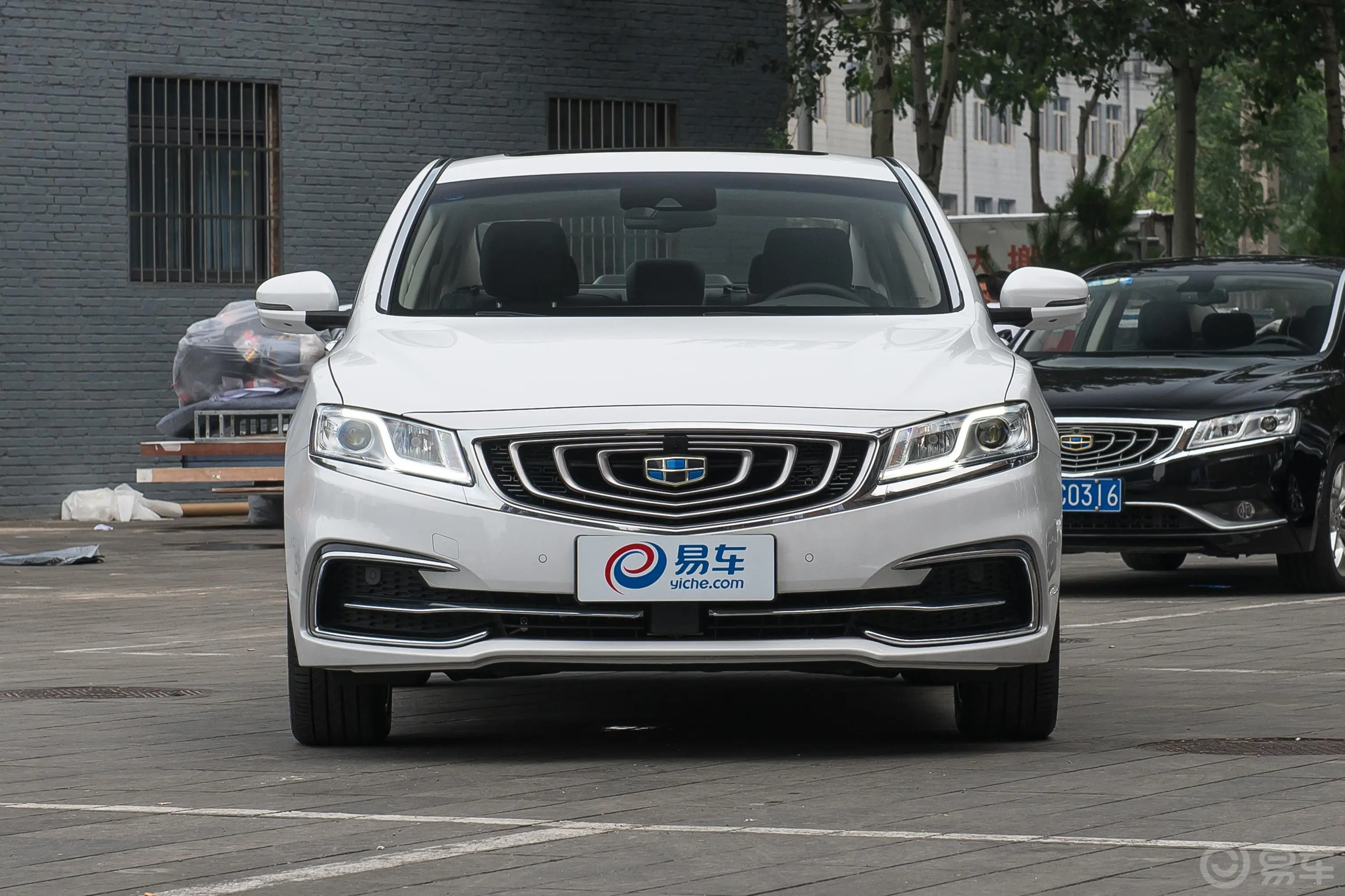 博瑞1.8T 旗舰4G版外观