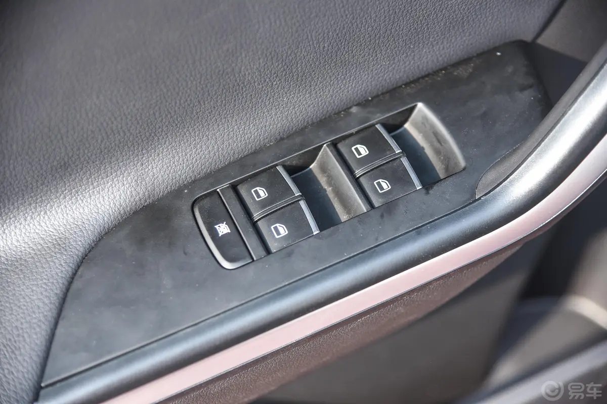 幻速S61.5T 手动 领先版车窗调节整体