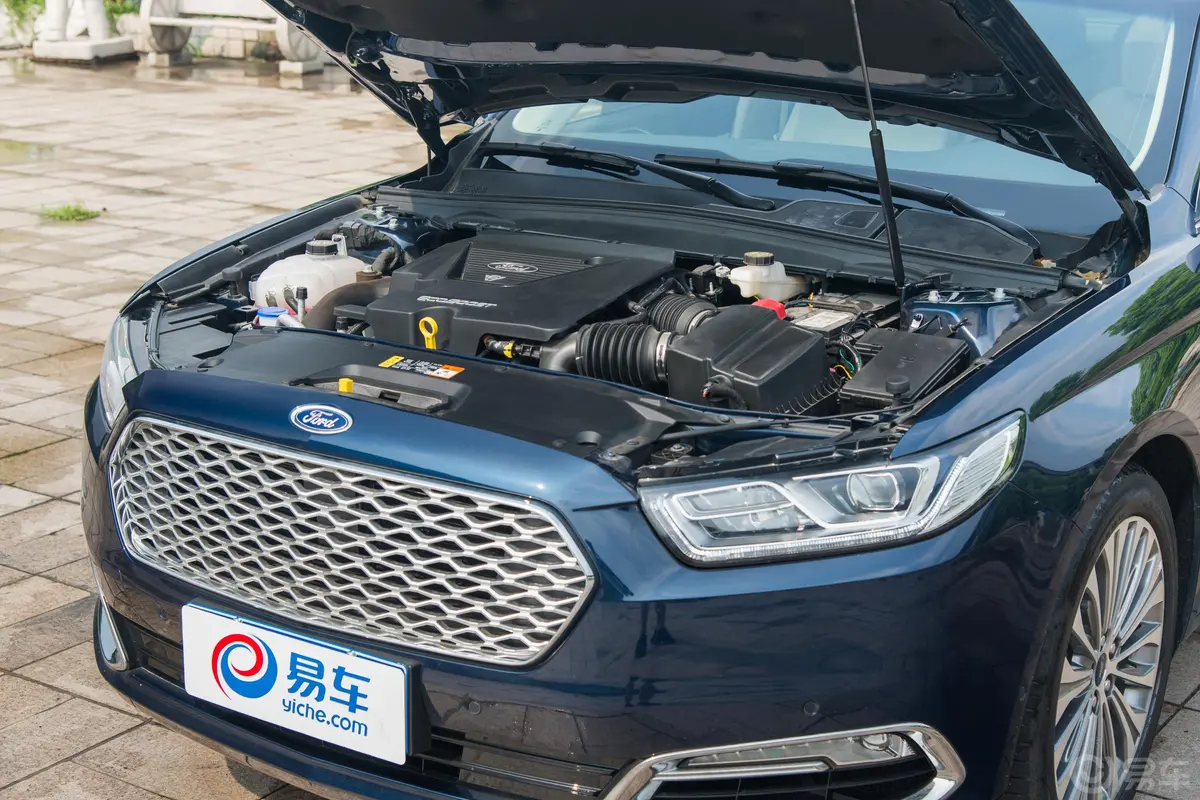 金牛座EcoBoost 325 V6 LTD限量版外观