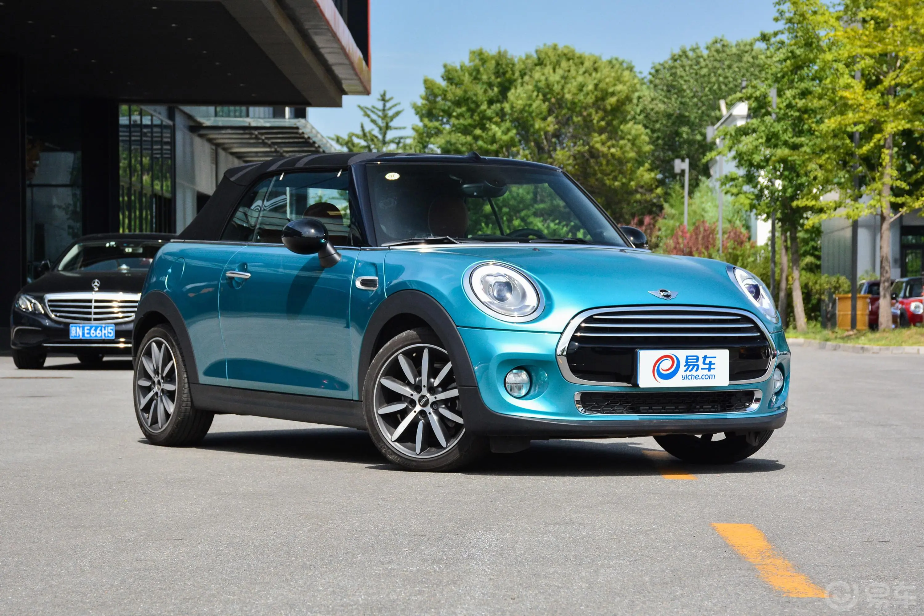 MINI CABRIO1.5T COOPER CABRIO 自由派外观